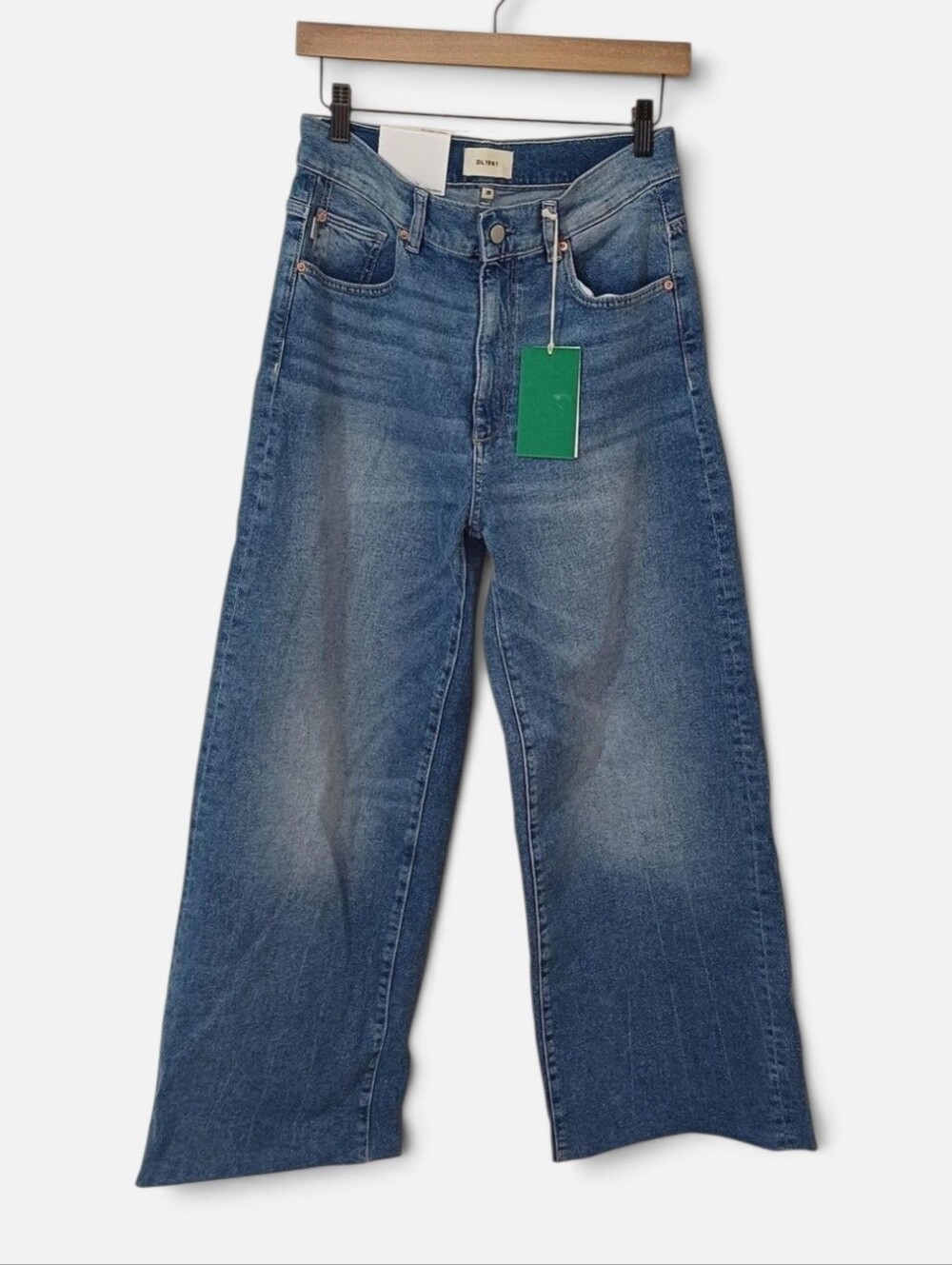 NWT DL1961 Hepburn Medium Wash Wide Leg High-Rise Cropped Jeans